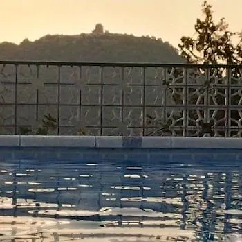 Hotel Del Carmen 2*